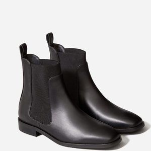 Everlane - The Italian Leather Square Toe Chelsea Boot US Size 8